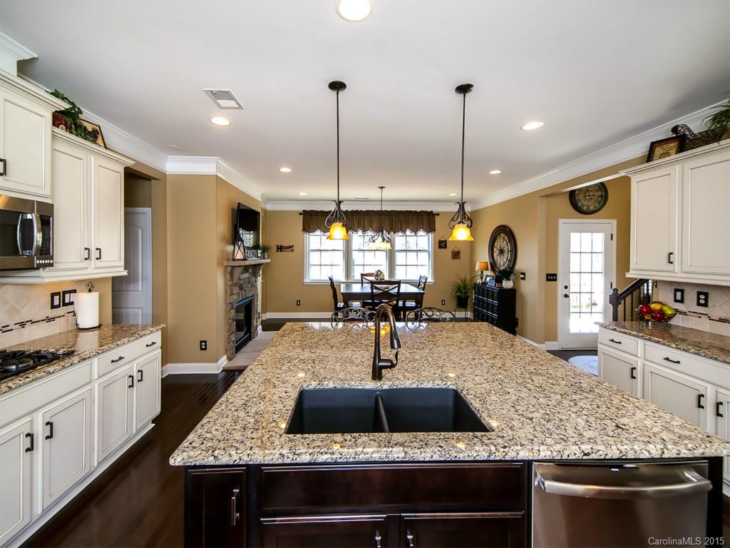 Lake Ridge - Residential