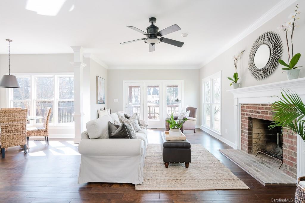 Davis Lake - Residential