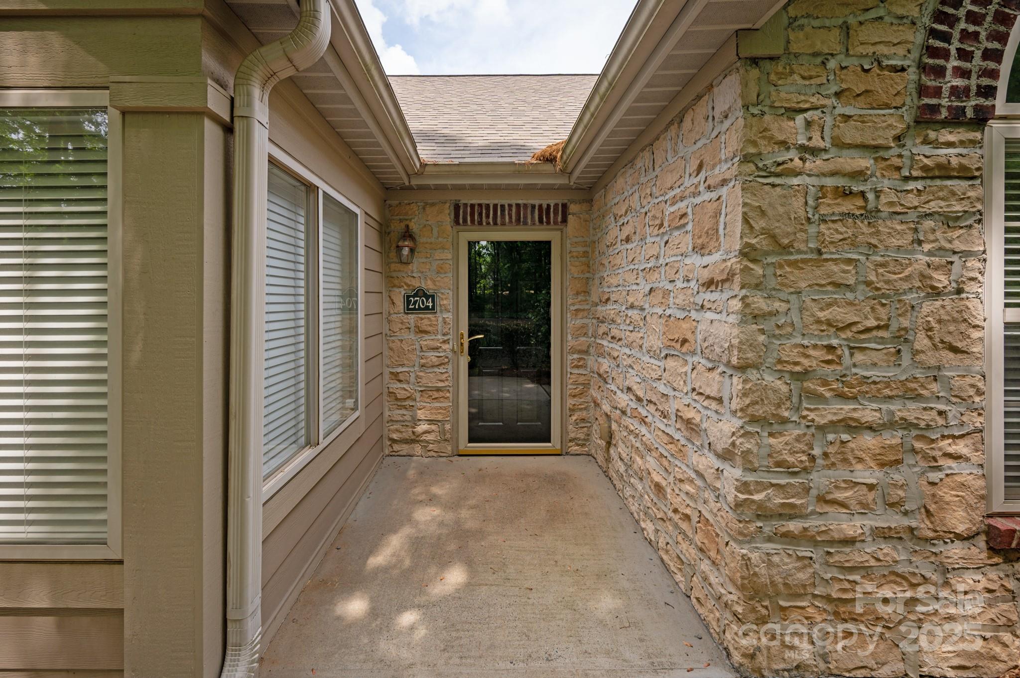 2704 Polo Club Boulevard