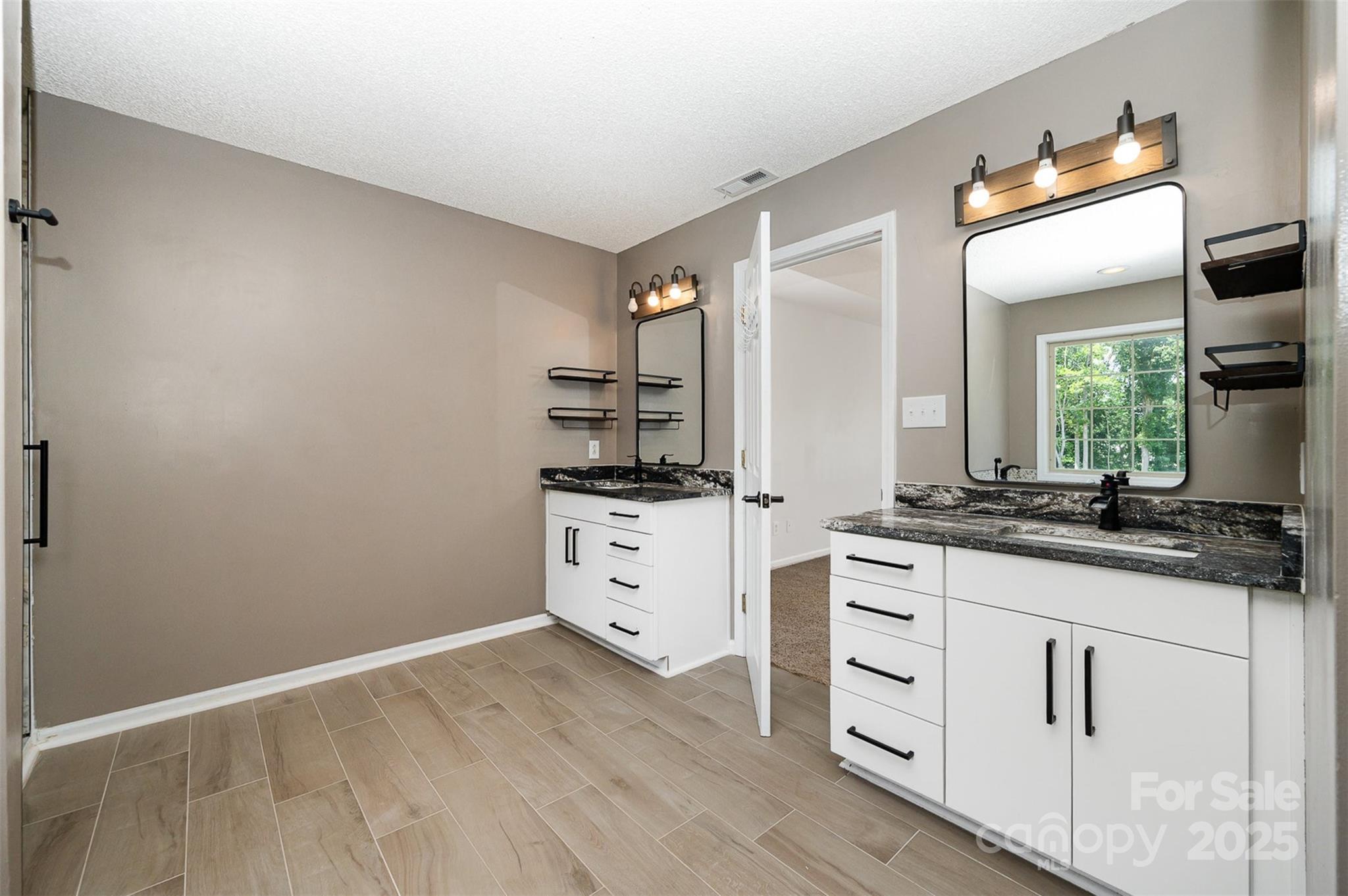 The Hylands - Residential