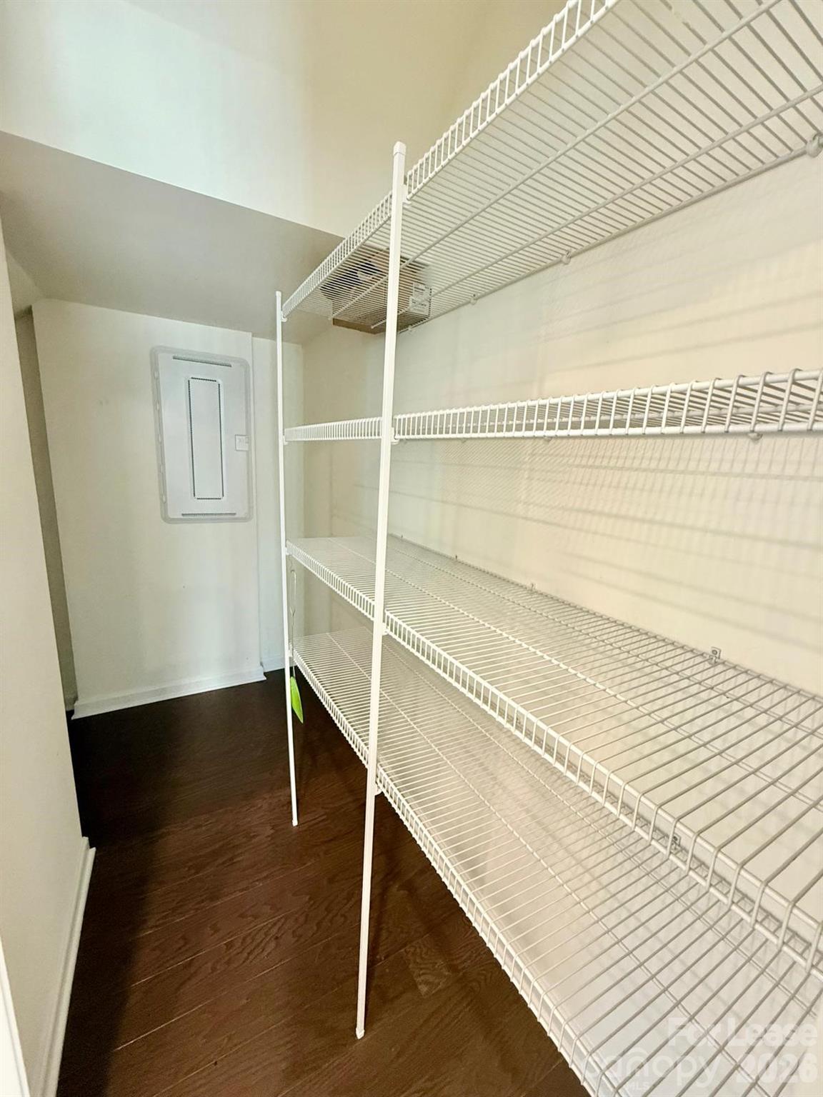 Kellerton Place - Residential Lease