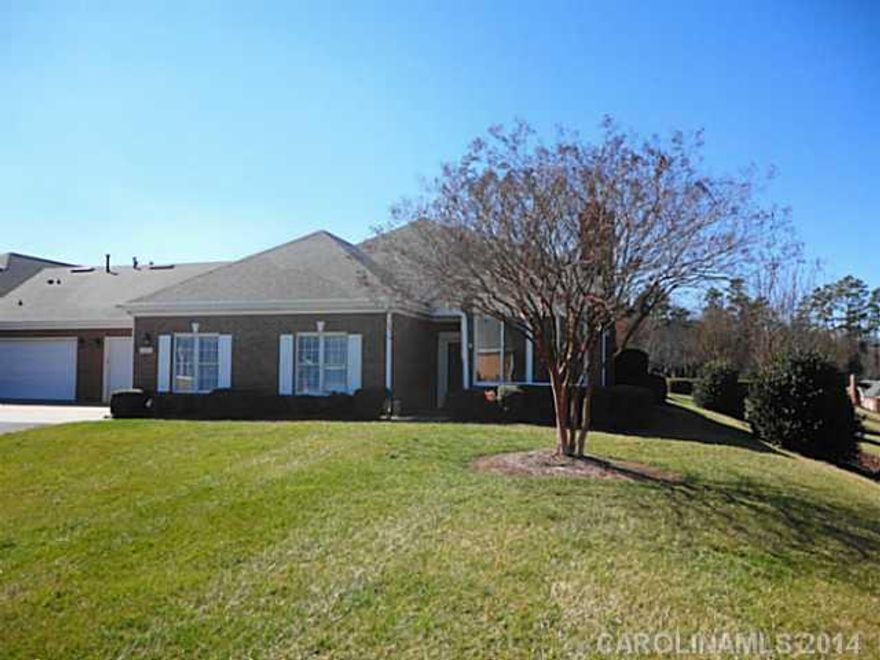 Beautiful views from one of the best lots in The Glen! Elevated end unit. Enjoy relaxing year-round in the heated & cooled sunroom. Spacious kitchen w/new Bosch dishwasher. Double doors to bonus rm/study/3rd bedroom, w/window seat flanked by built-in cabinets. Upgraded vanities in Master bath. HVAC replaced 2007.Upgraded light fixtures in breakfast and dining rm. Clean, neutral and move-in ready!