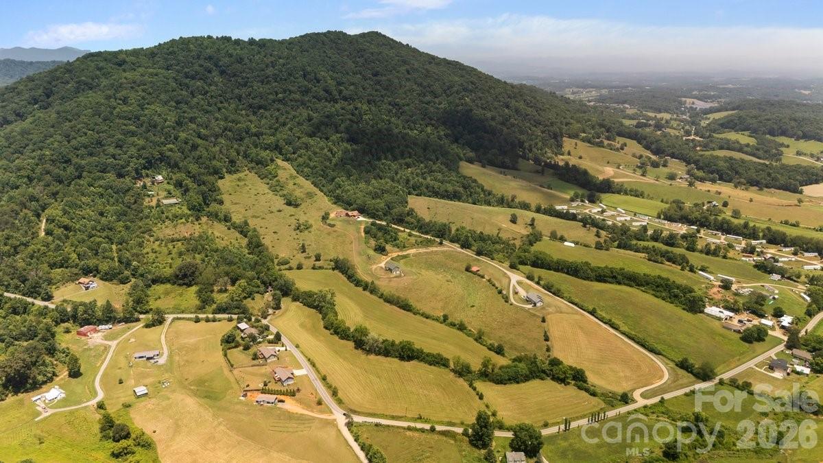 99999 Green Valley Road
