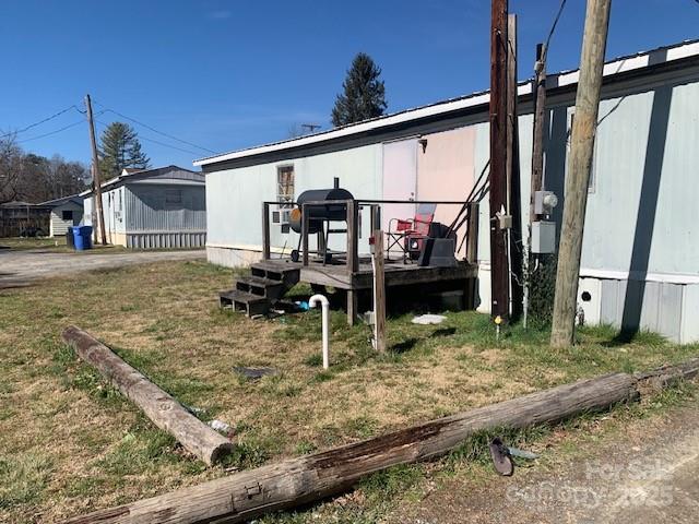 ACROSS 675 KAYLA WEST Drive