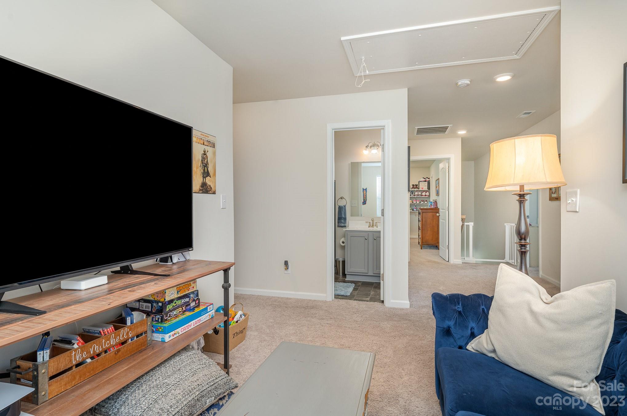 Palm Tree Cove II - Residential