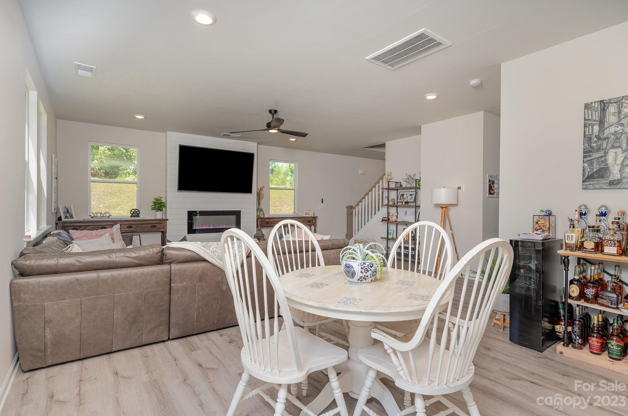 Palm Tree Cove II - Residential