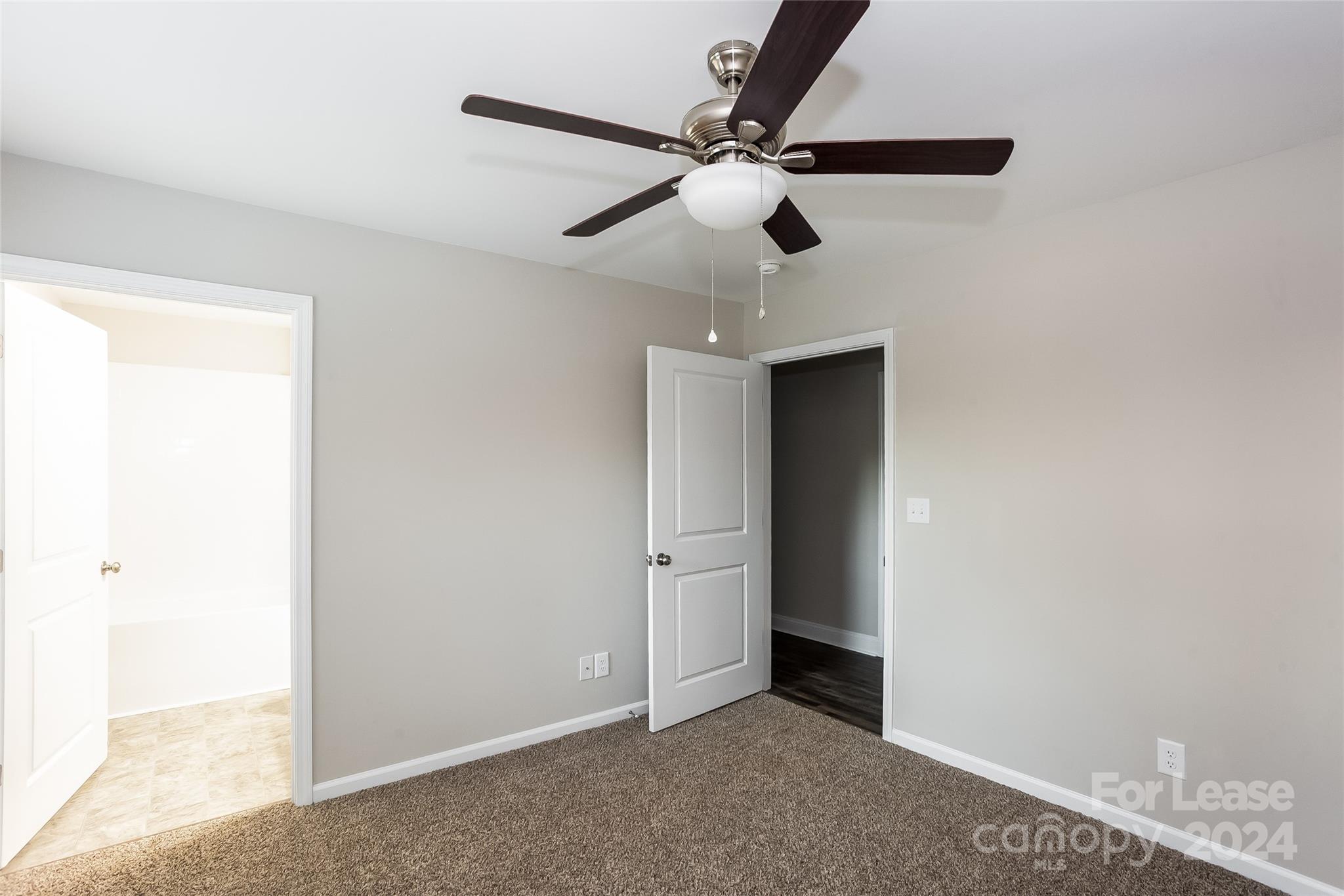 Unknown - Residential Lease