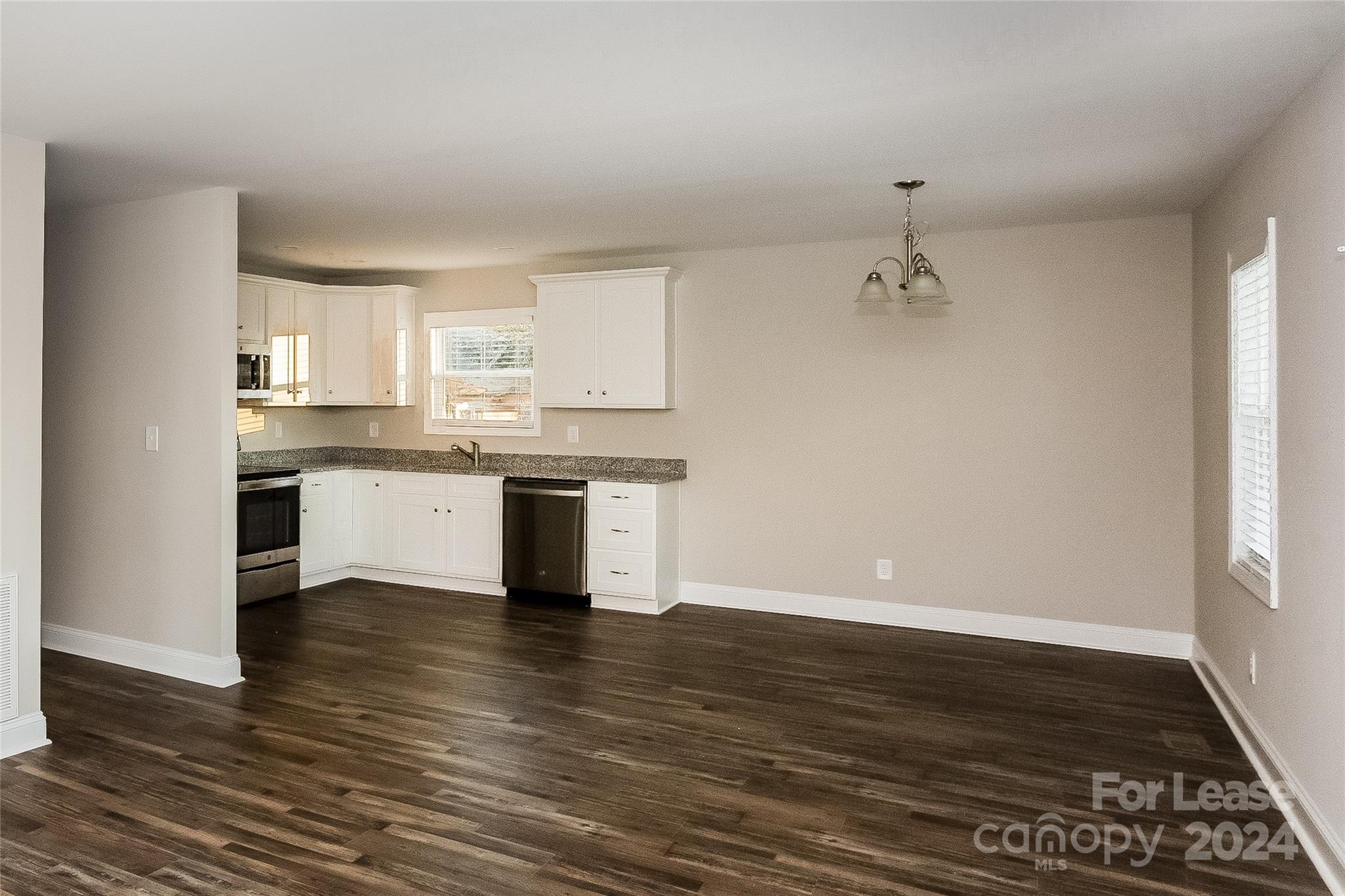 Unknown - Residential Lease