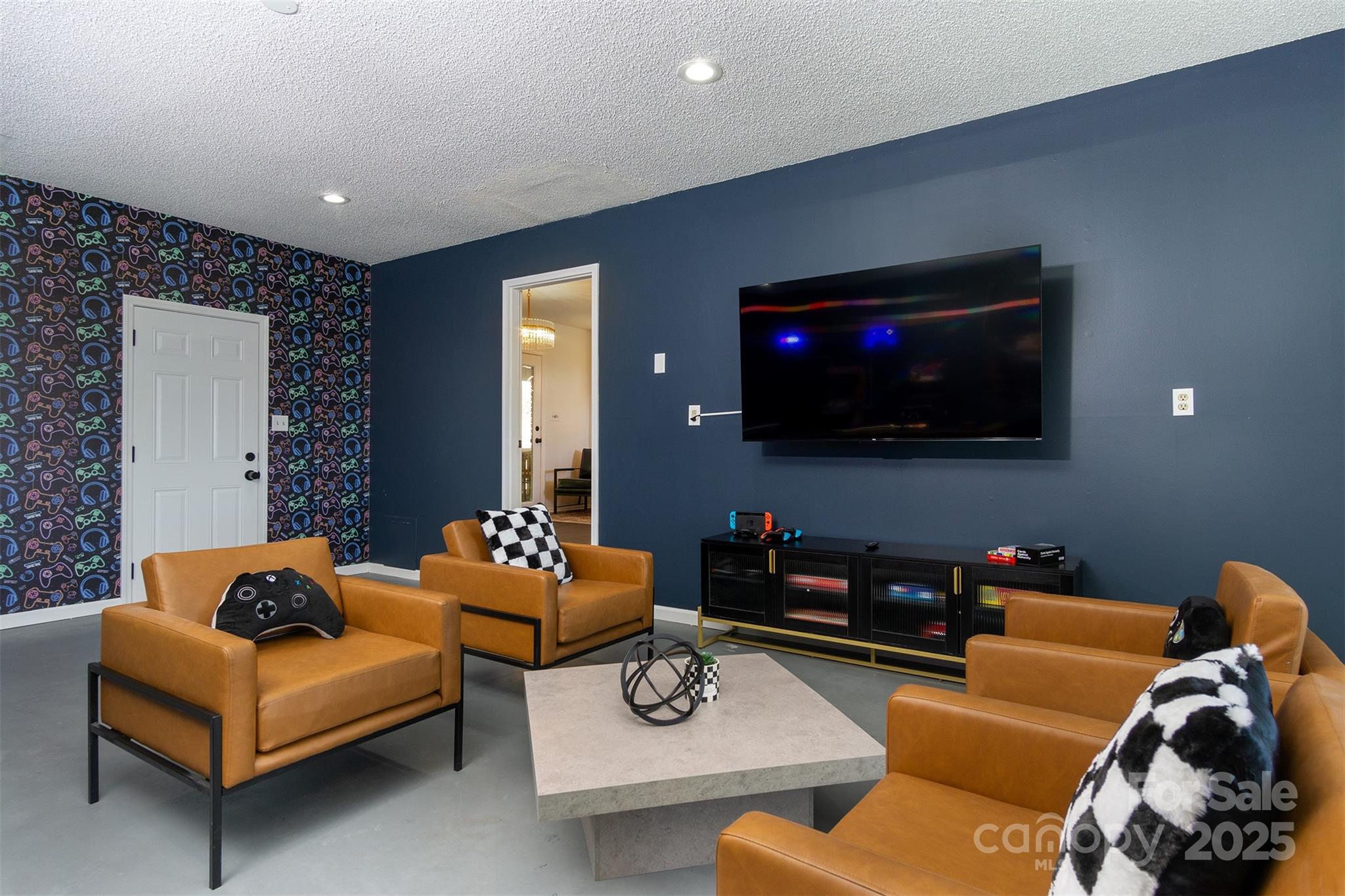 Hyder Mountain Acres - Residential