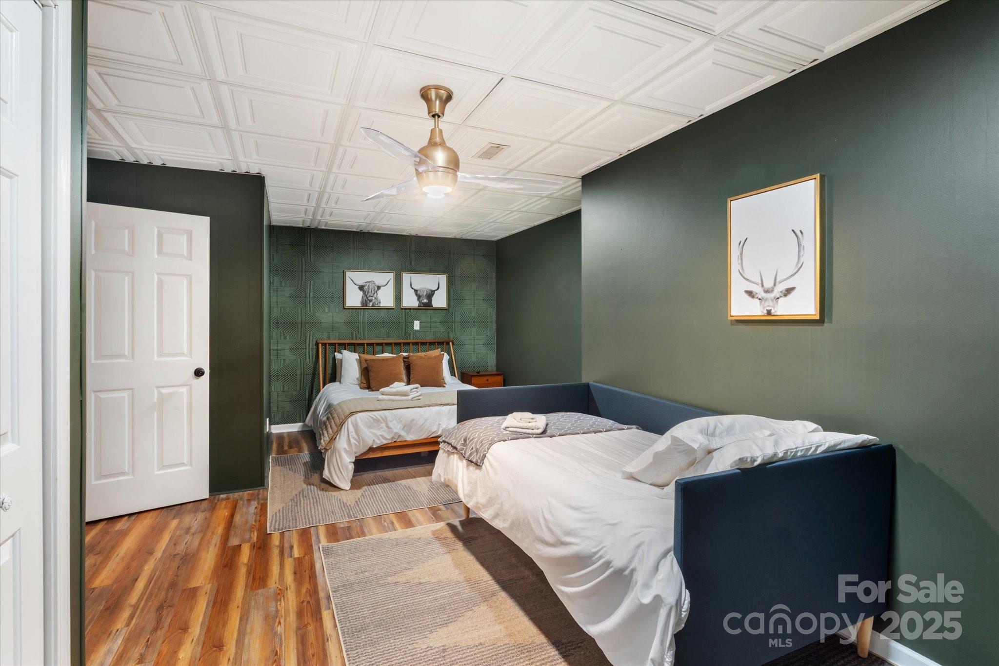 Hyder Mountain Acres - Residential