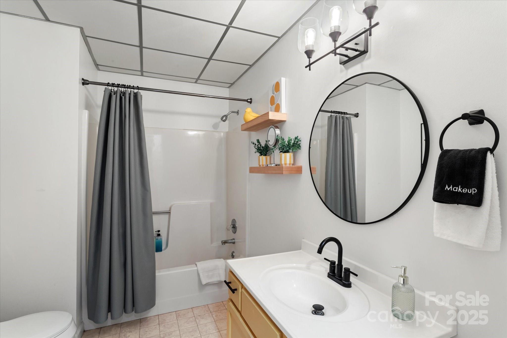 Hyder Mountain Acres - Residential