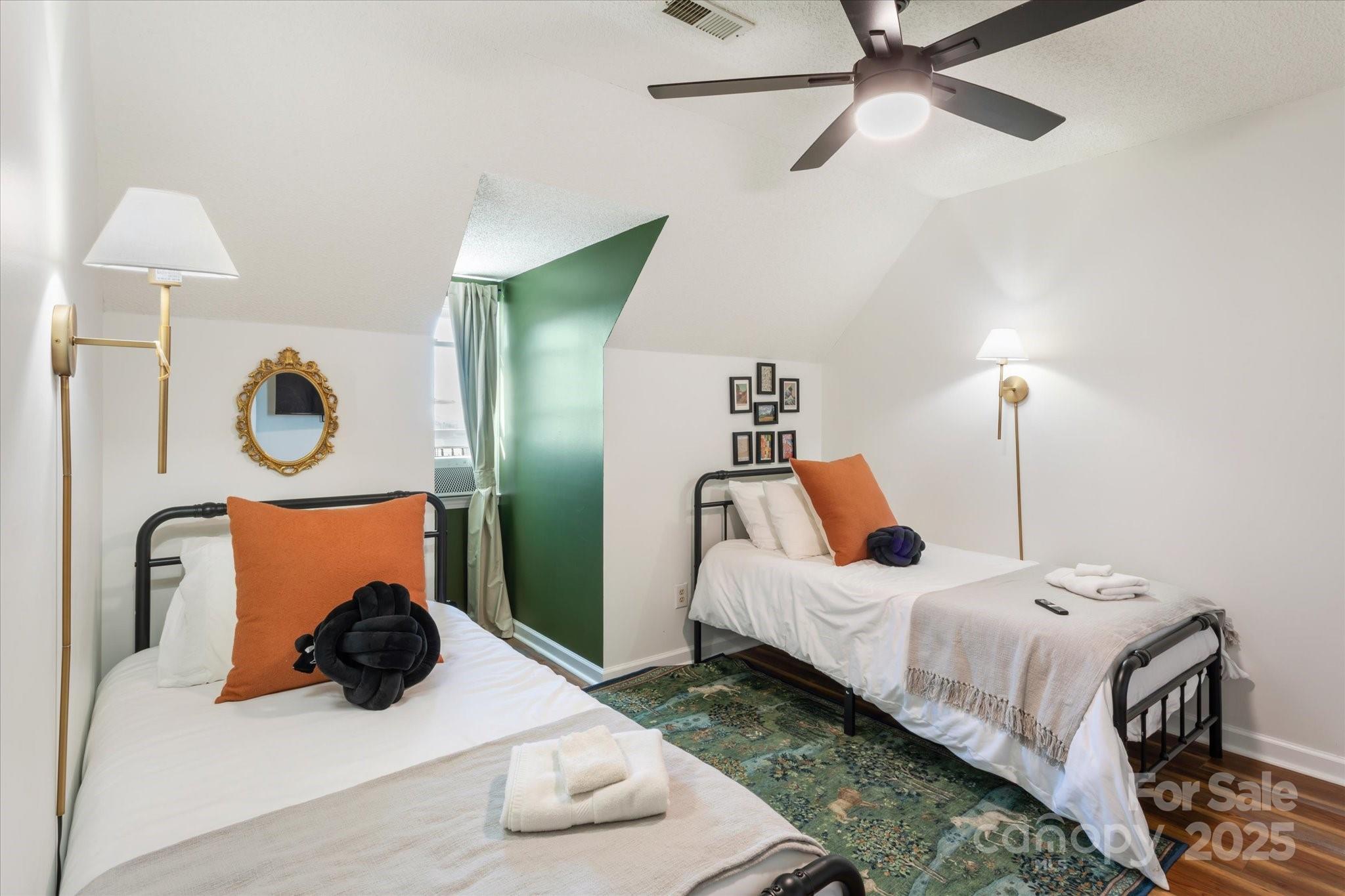 Hyder Mountain Acres - Residential