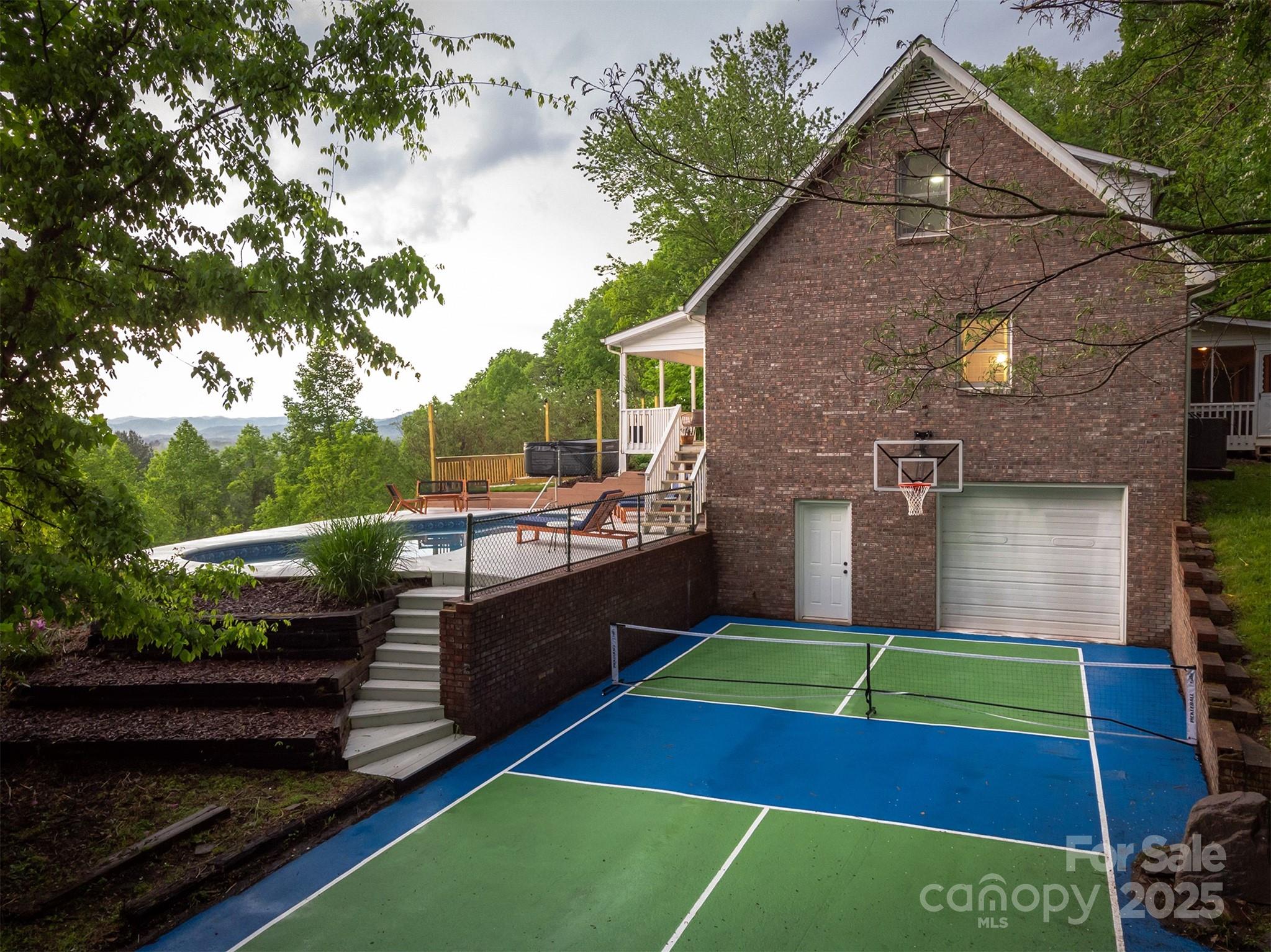 Hyder Mountain Acres - Residential