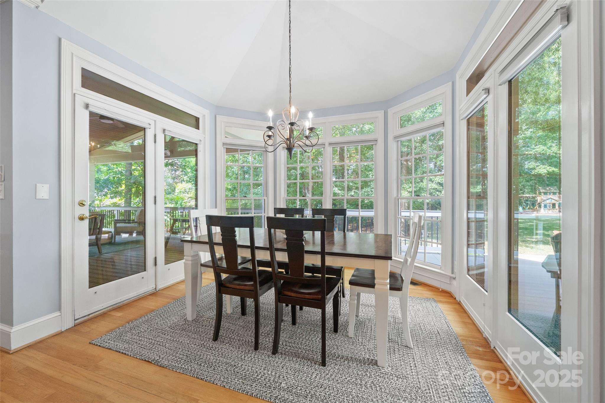 Mcalpine Forest - Residential