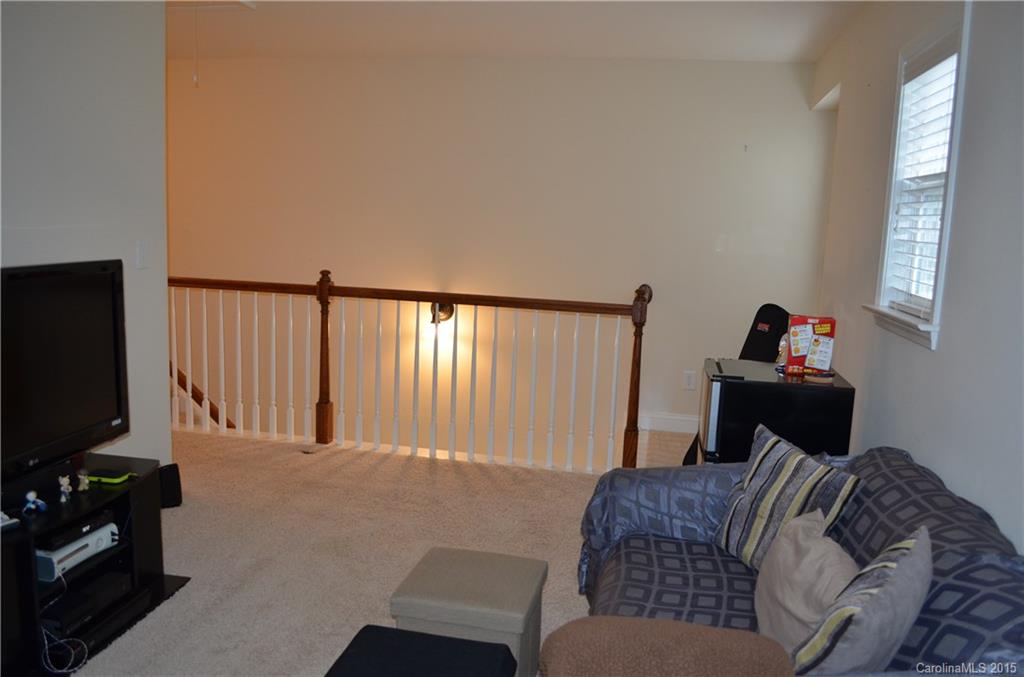 English Trails - Residential