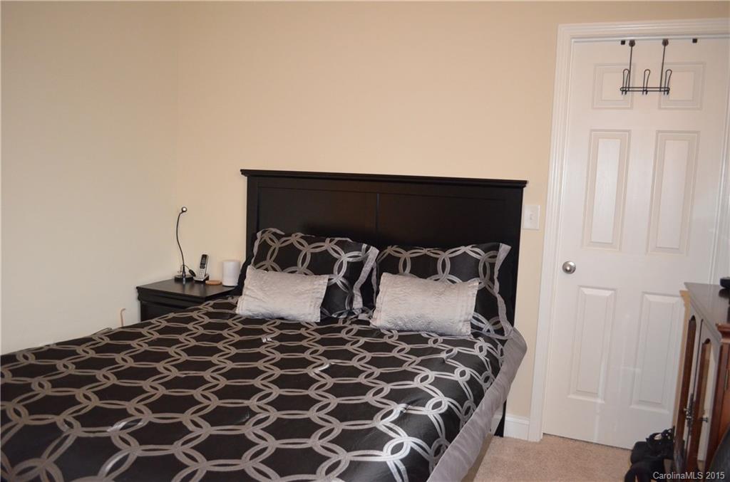 English Trails - Residential