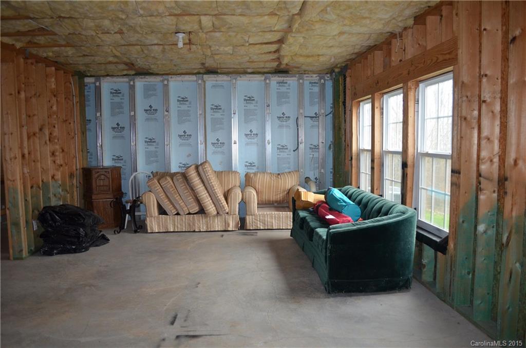 English Trails - Residential