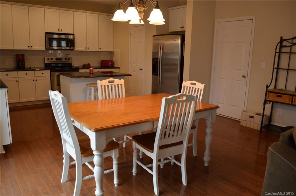 English Trails - Residential