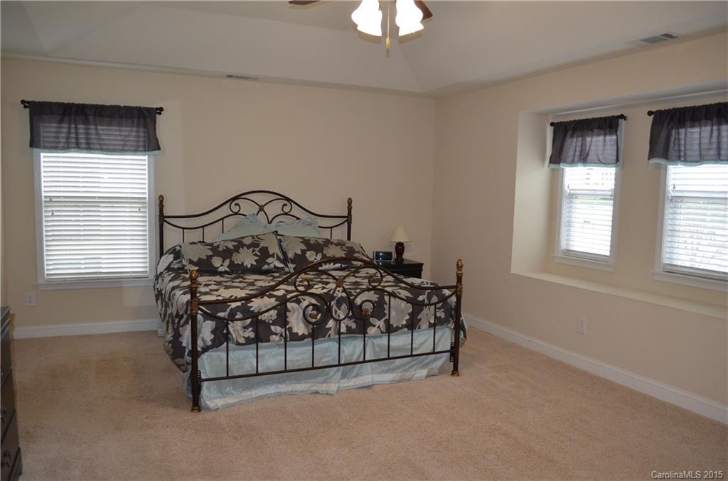 English Trails - Residential