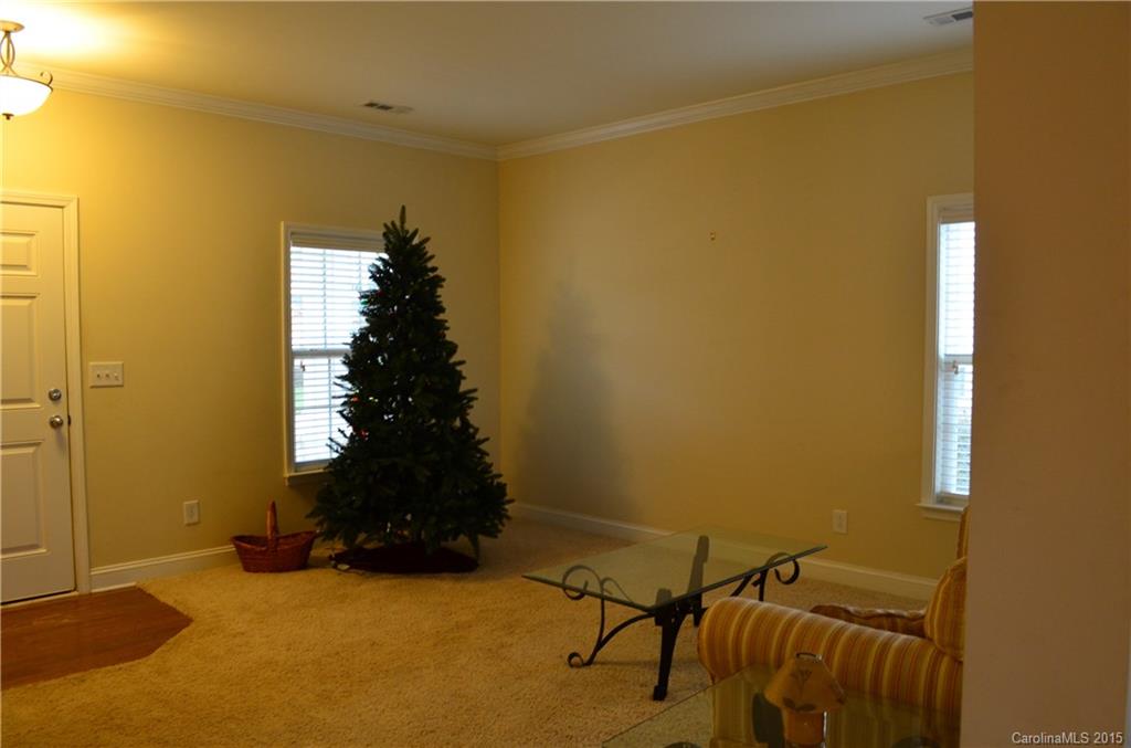 English Trails - Residential