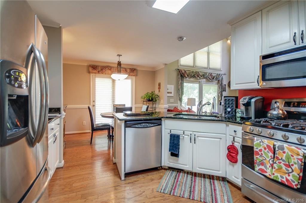 Mistletoe Ridge - Residential