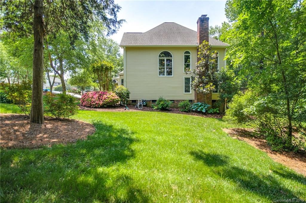 Mistletoe Ridge - Residential