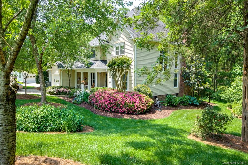 Mistletoe Ridge - Residential