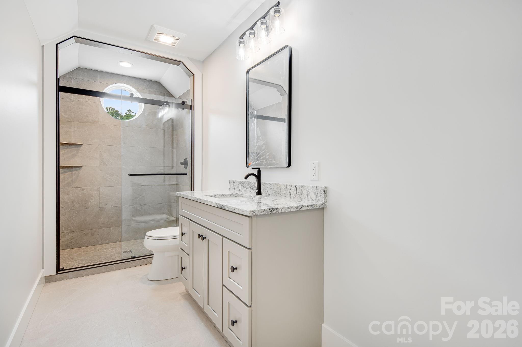LONE LAUREL - Residential