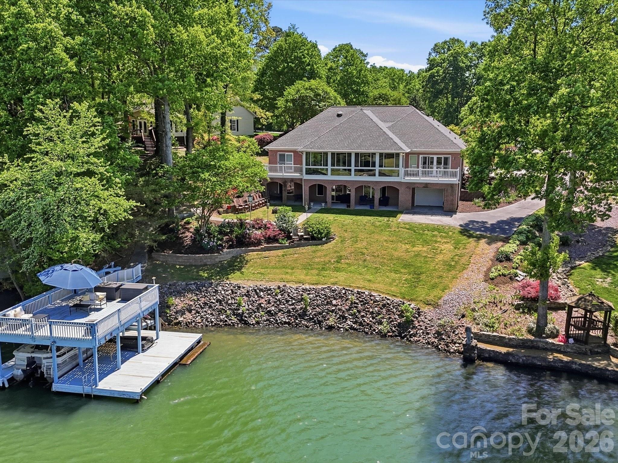 154 Quail Hollow Drive