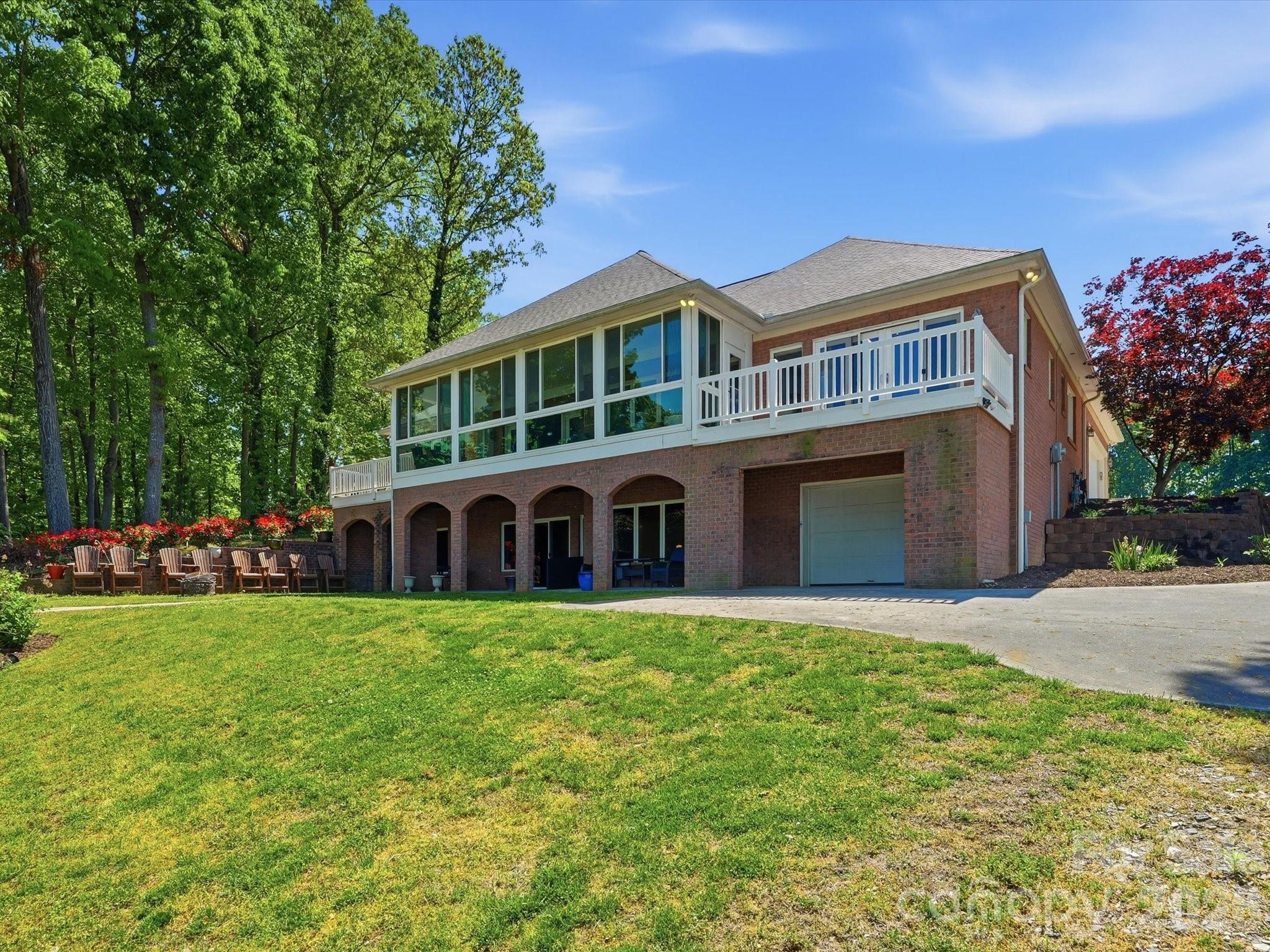 Waterfront Woodbridge - Residential
