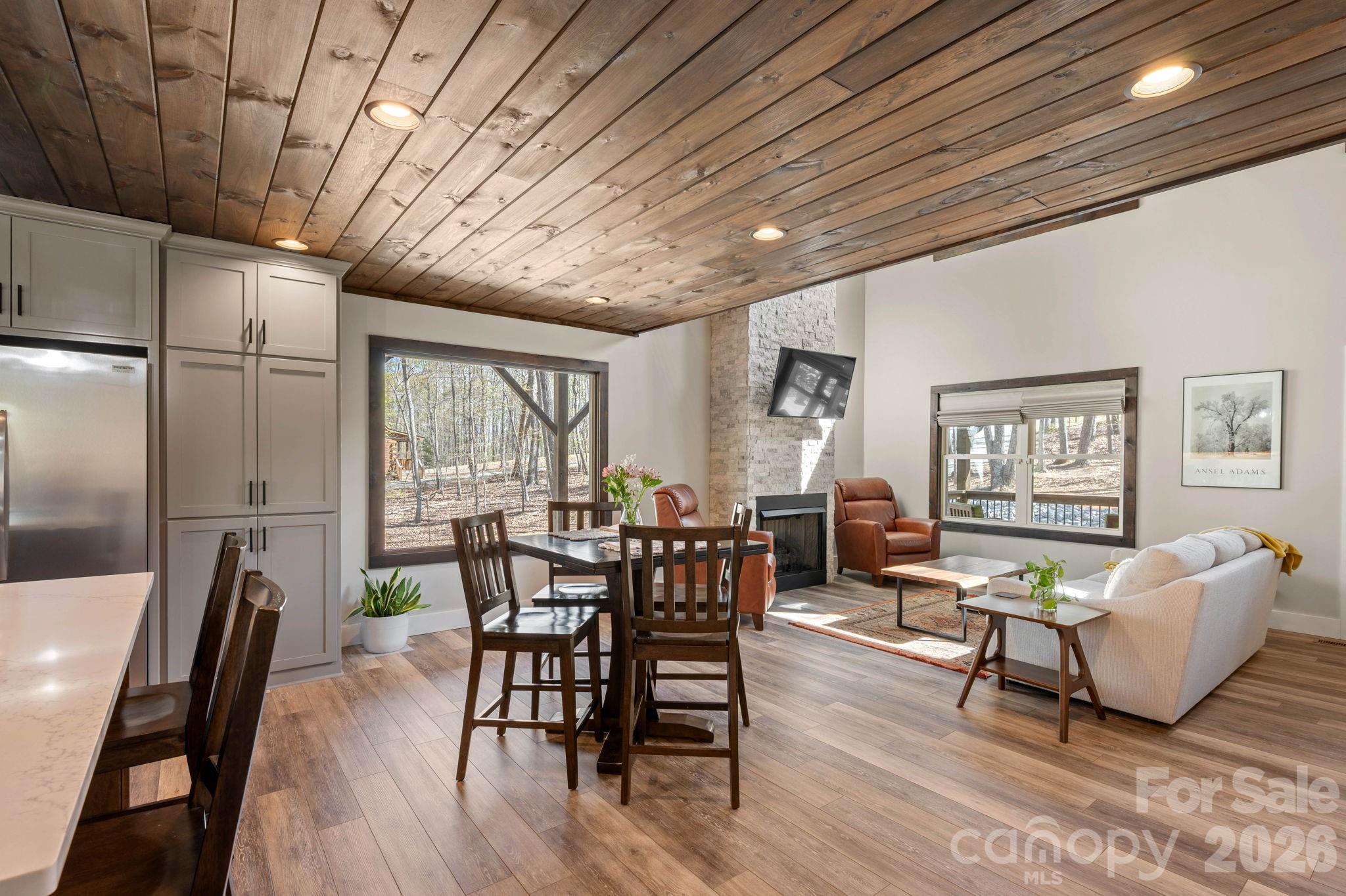 Grandview Peaks - Residential