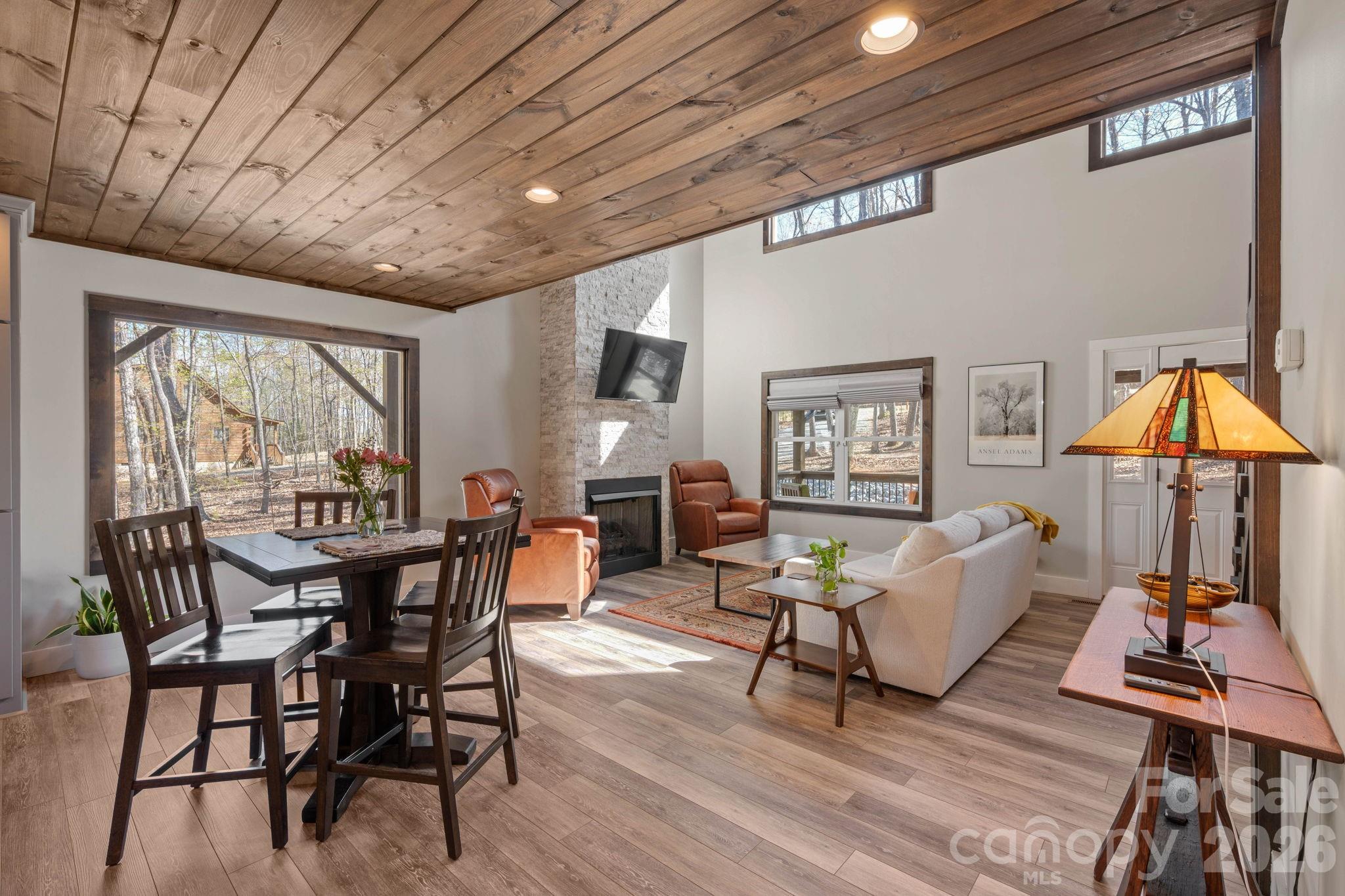 Grandview Peaks - Residential