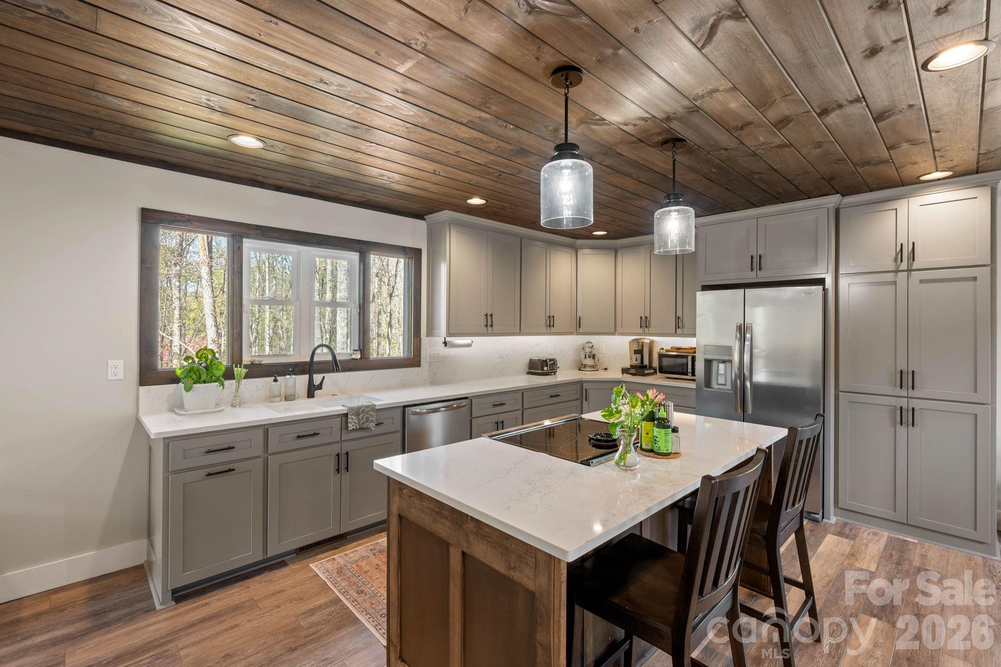 Grandview Peaks - Residential