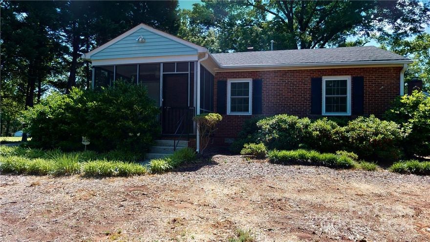 Live close to it all for a price that can't be beat! This renovated cottage has been updated with refinished floors, paint and more. Next door to shopping, dining, entertaining and so much more. Seconds to Southpark, Dilworth, SouthEnd, Uptown and the highways. The Montford Rd entertainment district and Park Rd shopping center are right around the corner. This home has a great covered screen porch and a large deck in back for entertaining.  Multiple parks are within a mile!  Fireplace is decorative only.  Call with any questions!