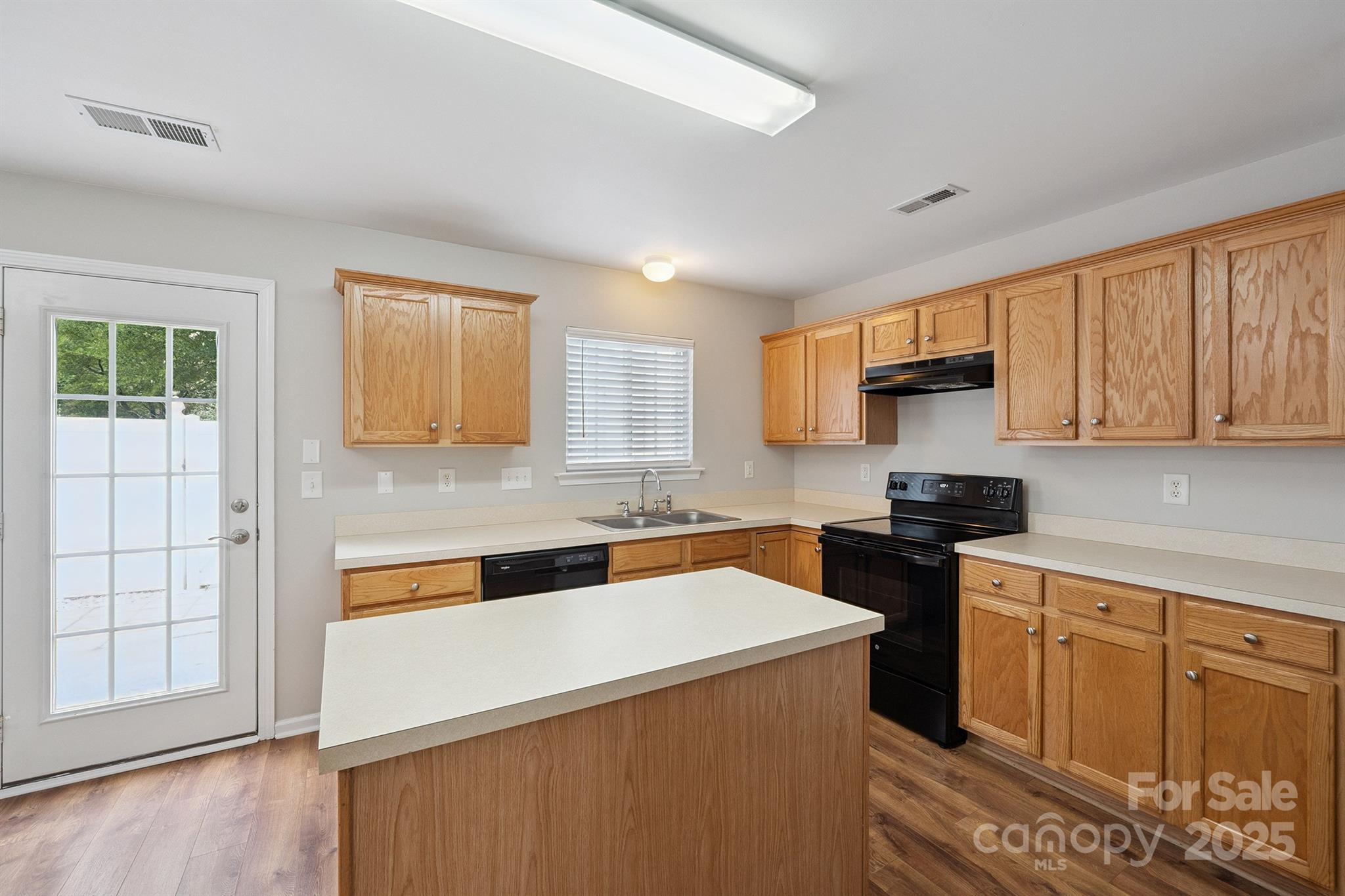 9157 Washam Potts Road