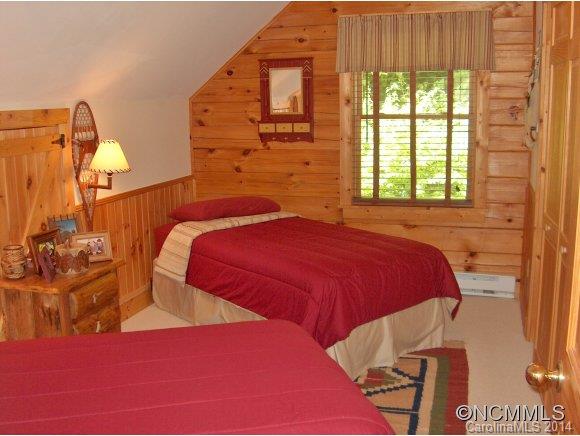 Smoky Falls - Residential