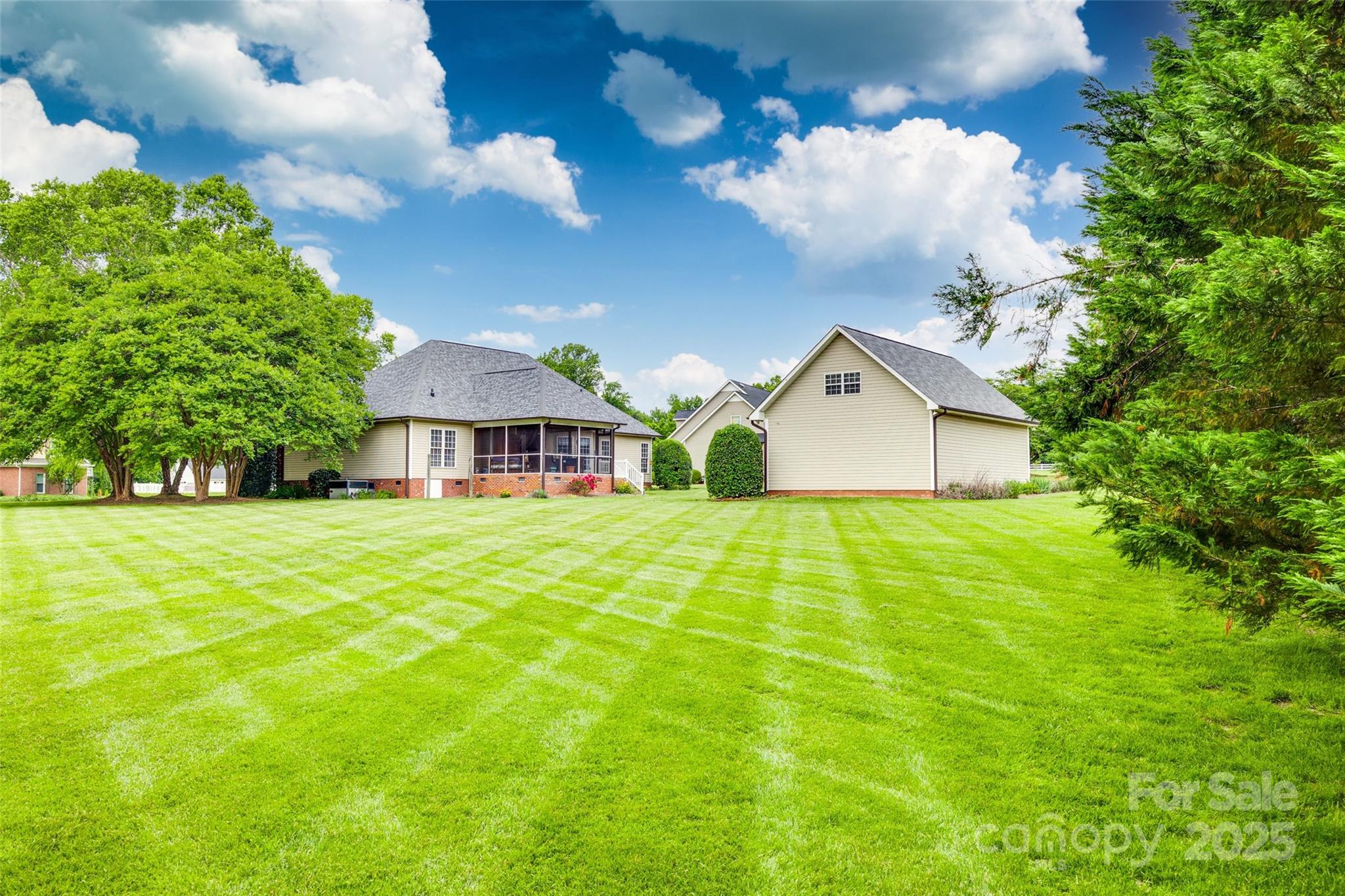 Miller Pond - Residential