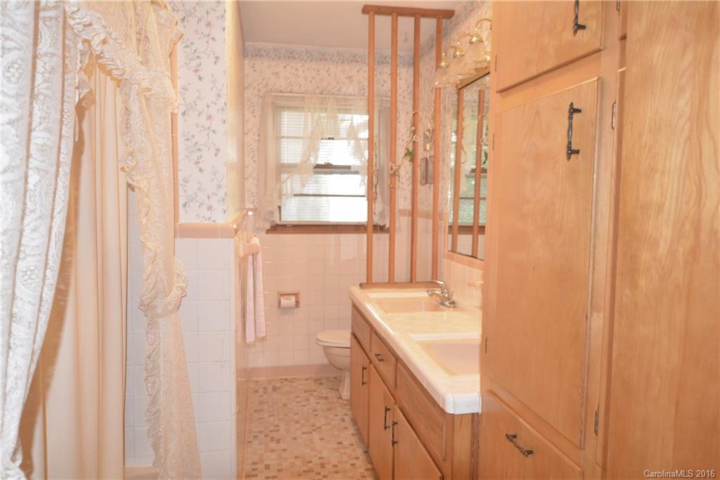 Hallmark Estates - Residential