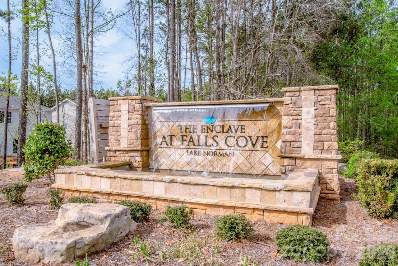 Falls Cove - Residential