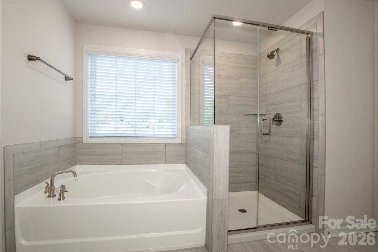 Falls Cove - Residential