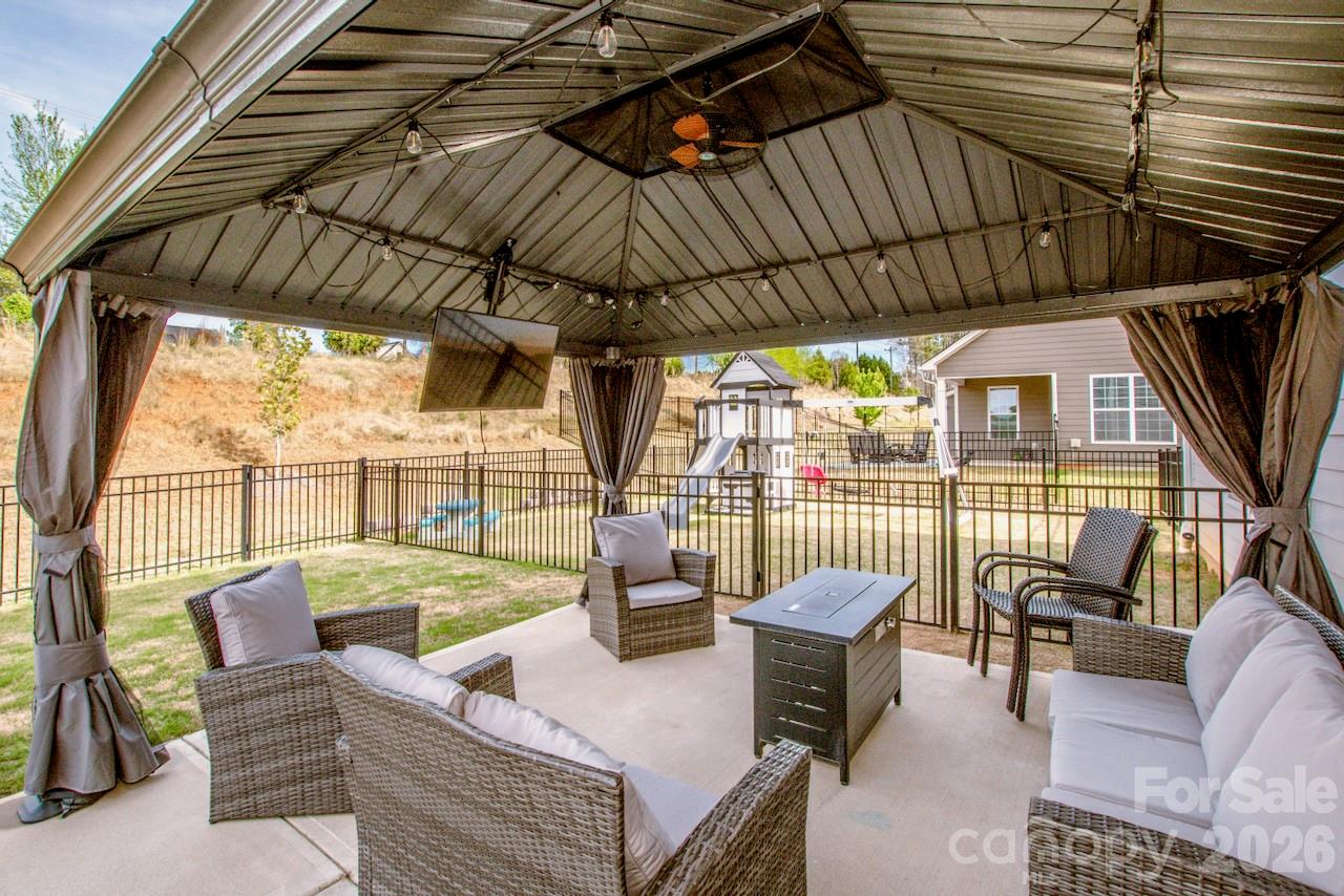 Falls Cove - Residential