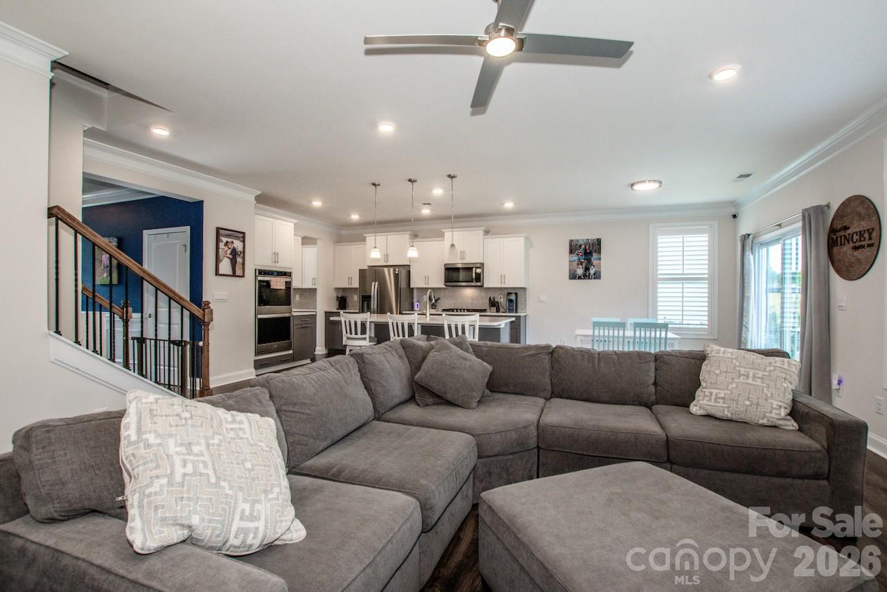 Falls Cove - Residential