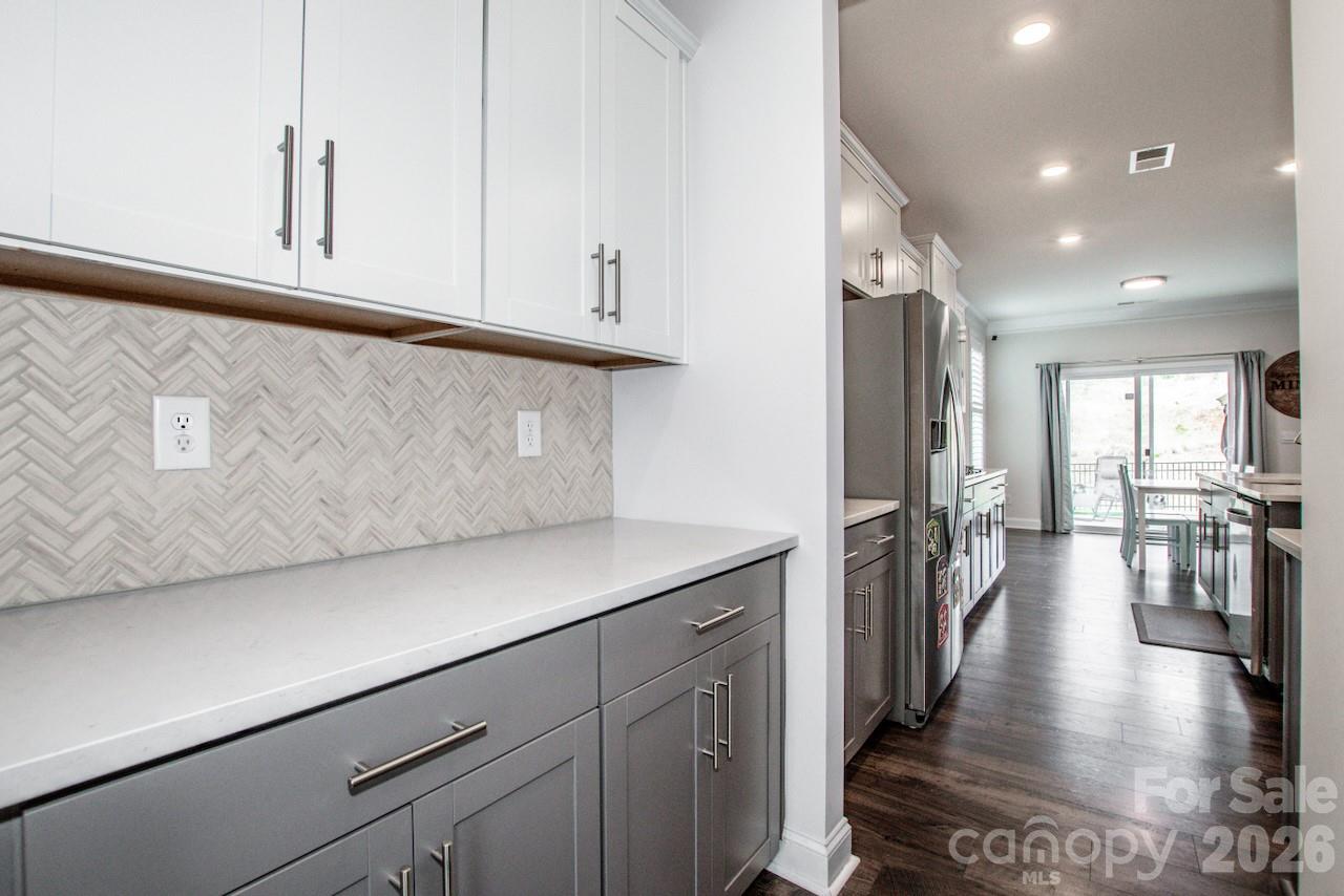 Falls Cove - Residential