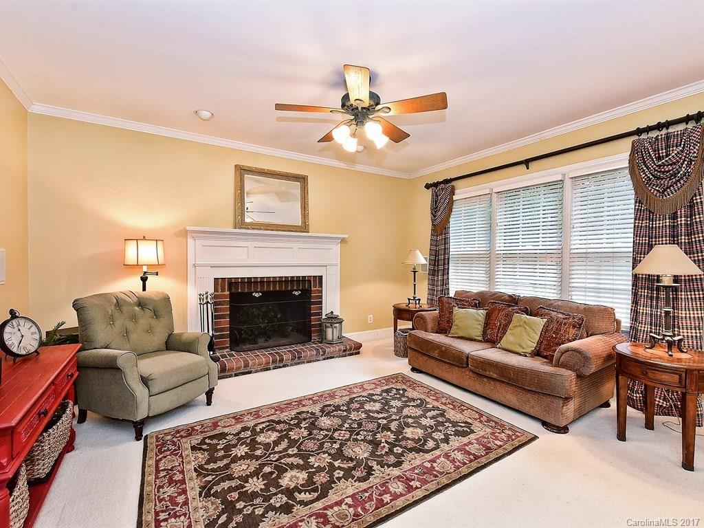 Beacon Knoll - Residential