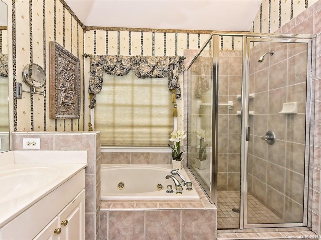 Beacon Knoll - Residential