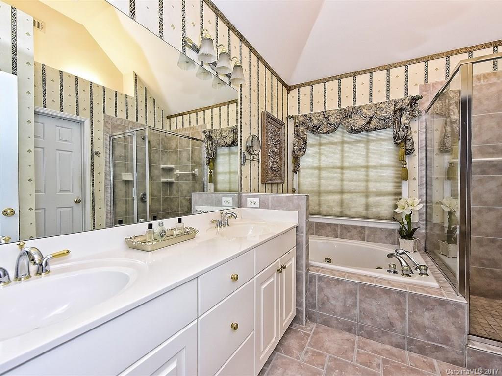 Beacon Knoll - Residential