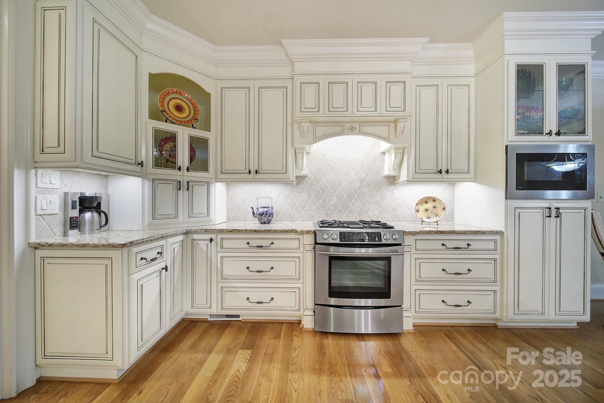 The Villas of Brooks Knoll - Residential