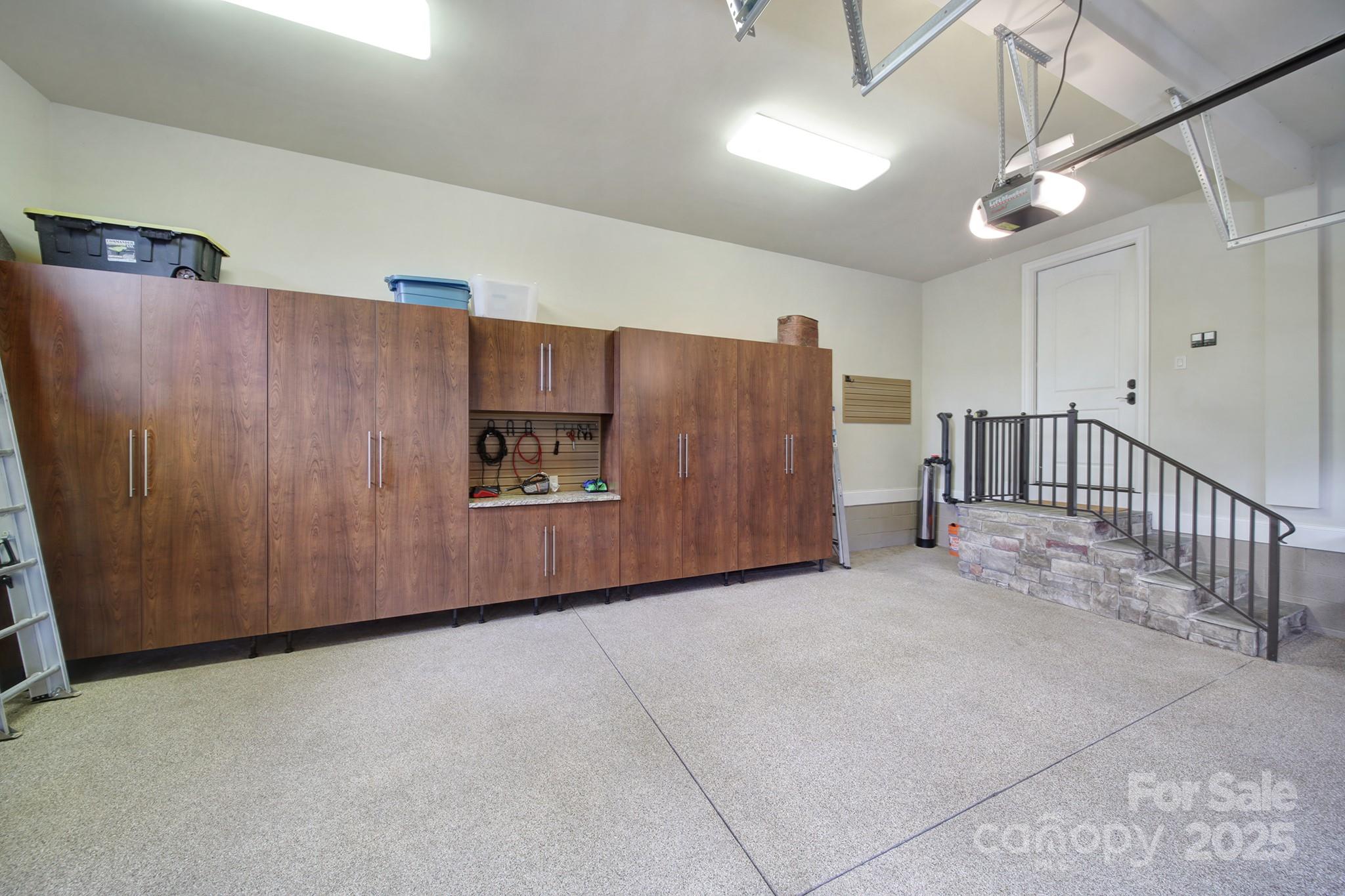 The Villas of Brooks Knoll - Residential