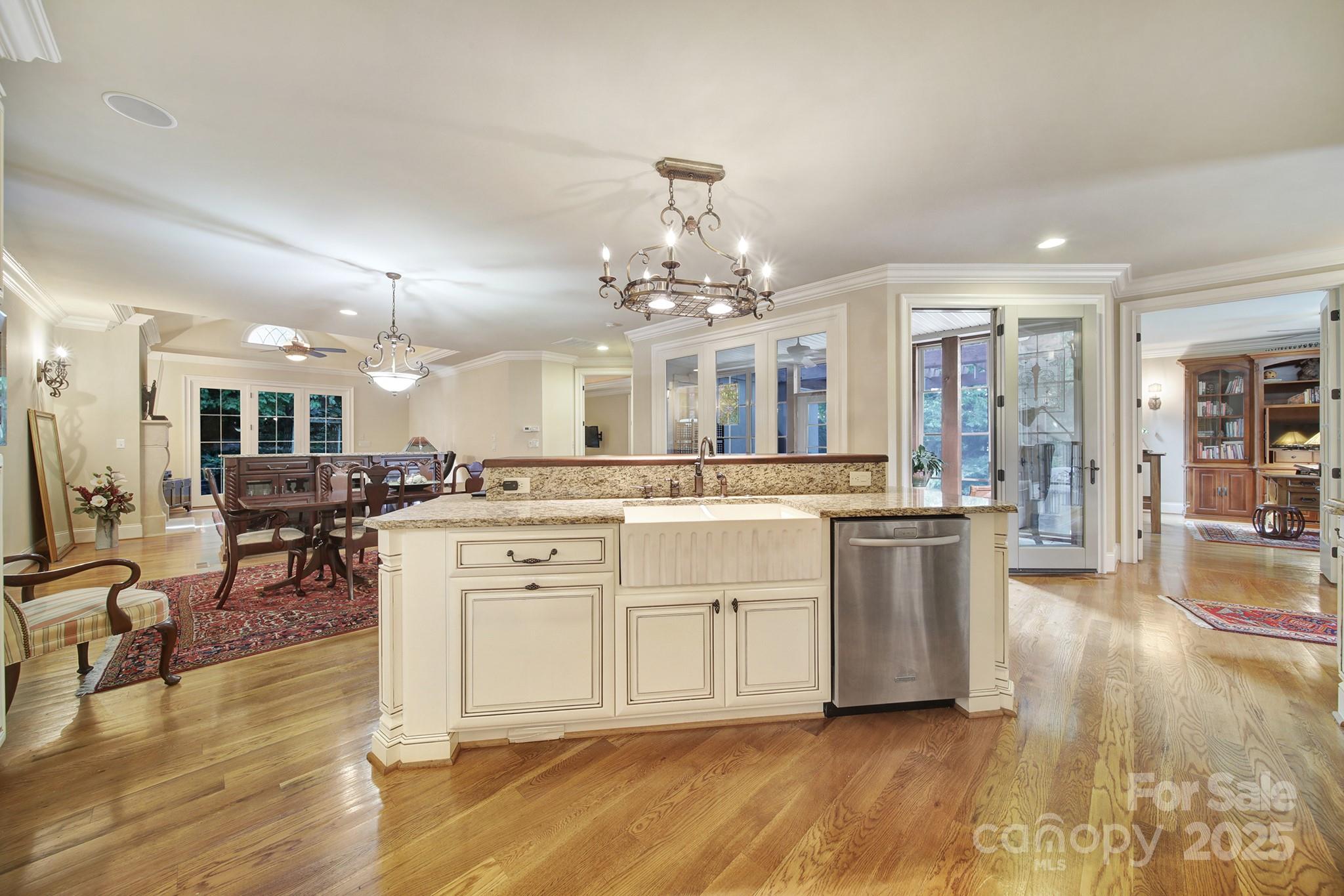 The Villas of Brooks Knoll - Residential