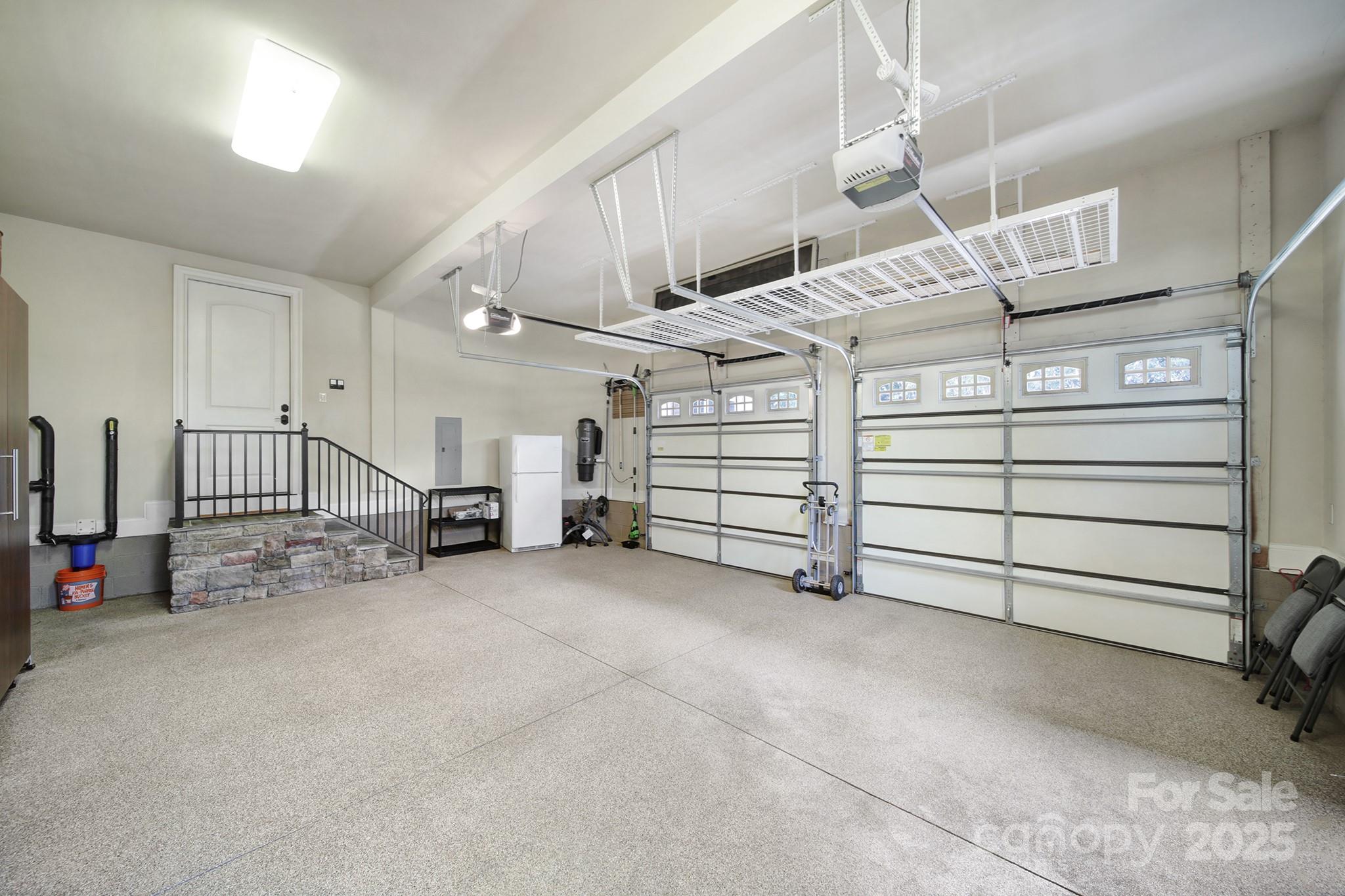 The Villas of Brooks Knoll - Residential